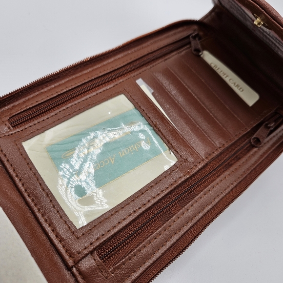 NEW VINTAGE The Original Carry All Crossbody Bag Convertible Strap - Picture 5 of 7